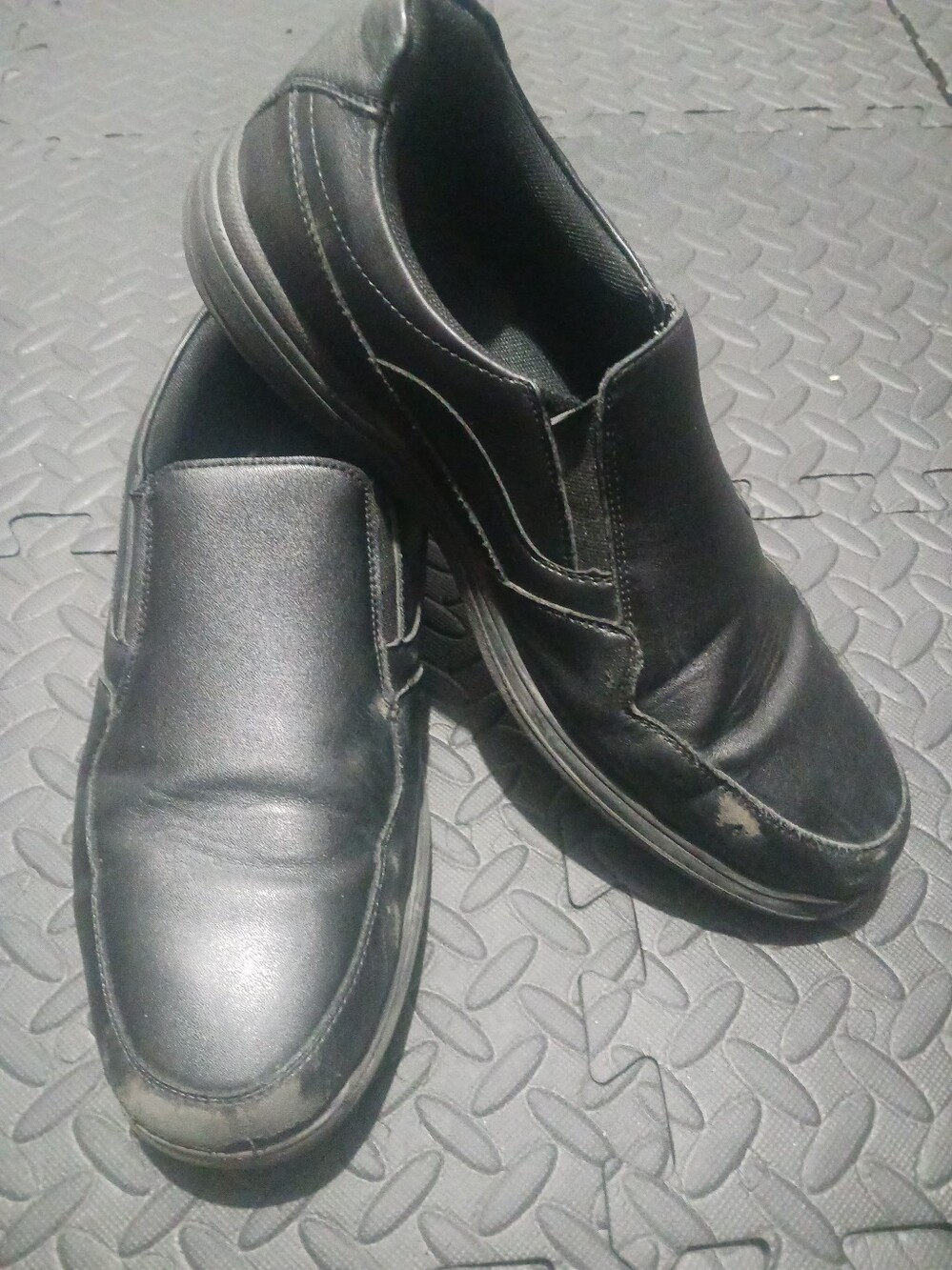 Men Black Square Toe Shoes
